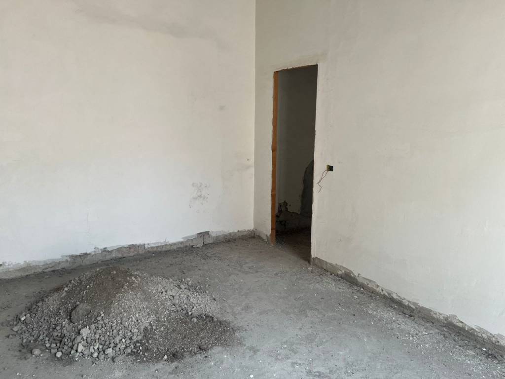 appartamento in affitto a Napoli in zona Stella