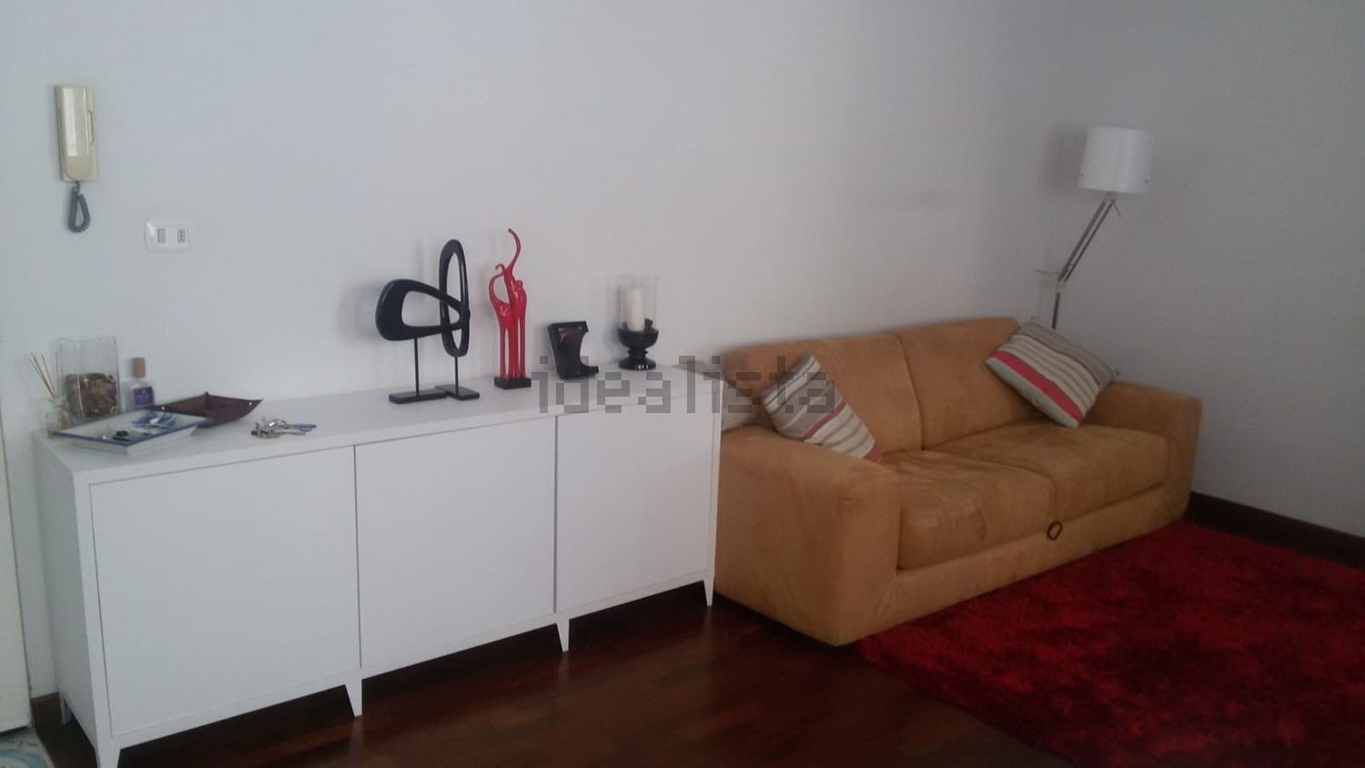 appartamento in affitto a Napoli in zona Chiaia