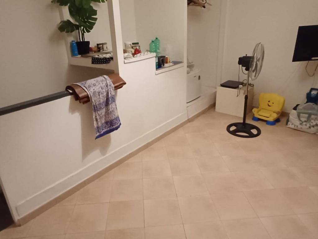 appartamento in affitto a Napoli in zona Stella