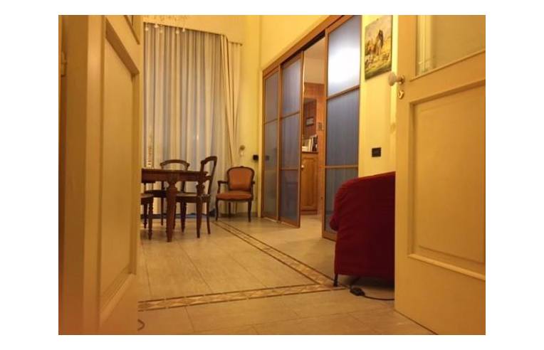 appartamento in affitto a Napoli in zona Chiaia