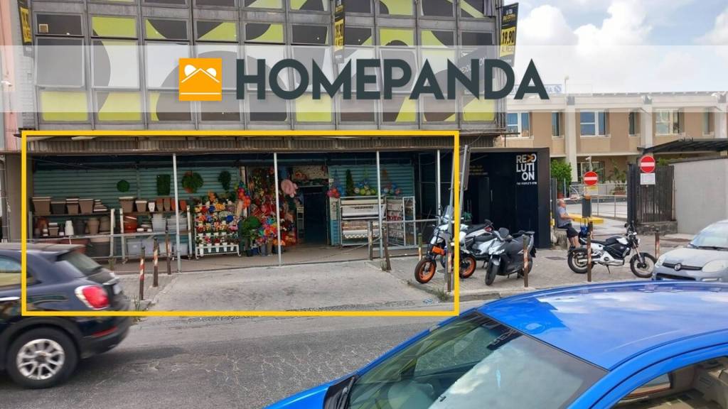 negozio in affitto a Napoli in zona Capodichino
