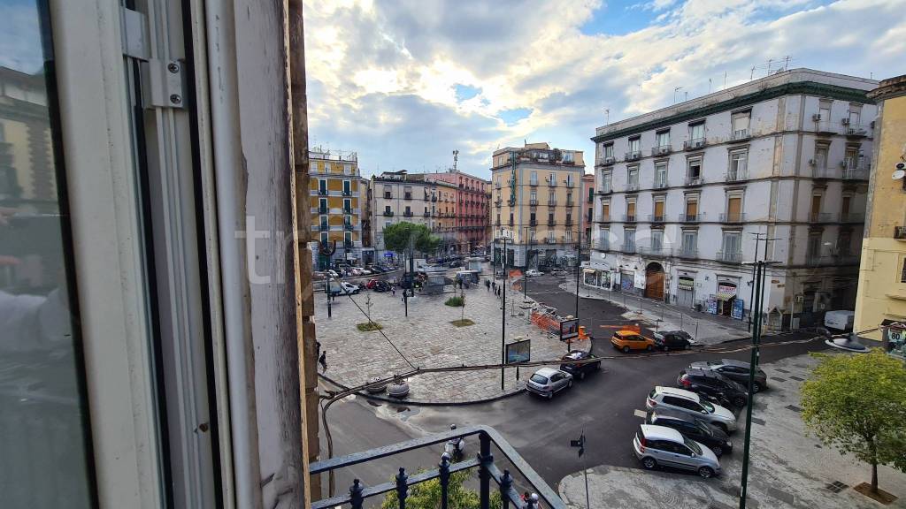 ufficio in affitto a Napoli