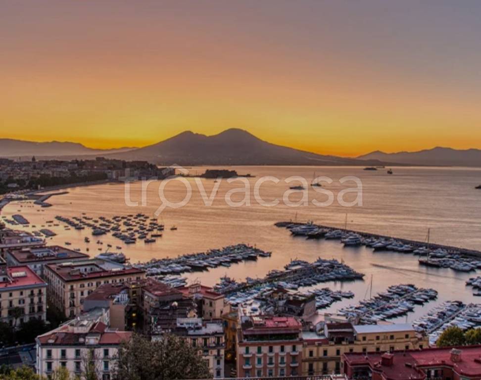 appartamento in affitto a Napoli