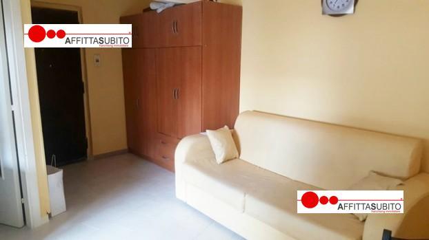 appartamento in affitto a Napoli in zona Stella