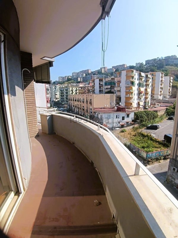 appartamento in affitto a Napoli in zona Fuorigrotta