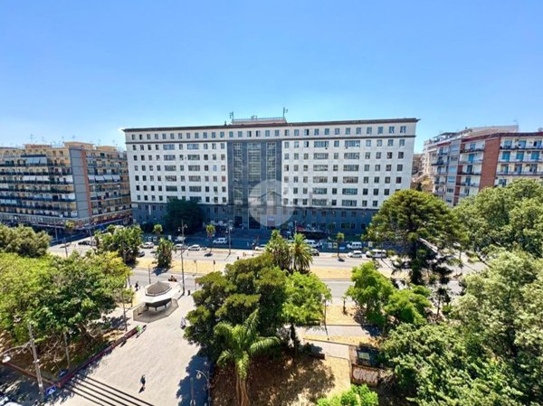 appartamento in affitto a Napoli in zona Stella