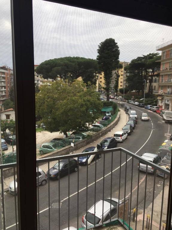 camera singola in affitto a Napoli in zona Arenella
