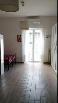 appartamento in affitto a Napoli in zona Chiaia