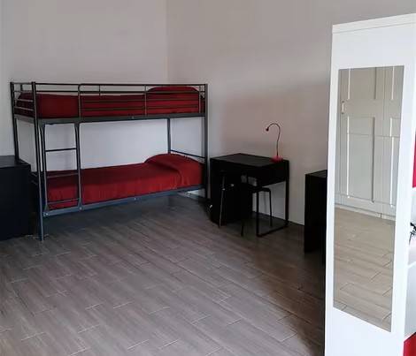appartamento in affitto a Napoli in zona Chiaia