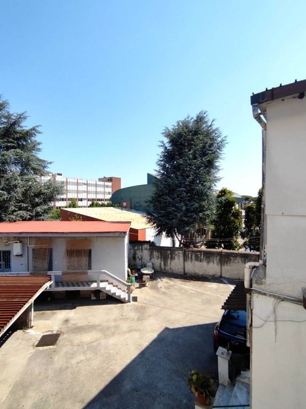 appartamento in affitto a Napoli in zona Chiaiano