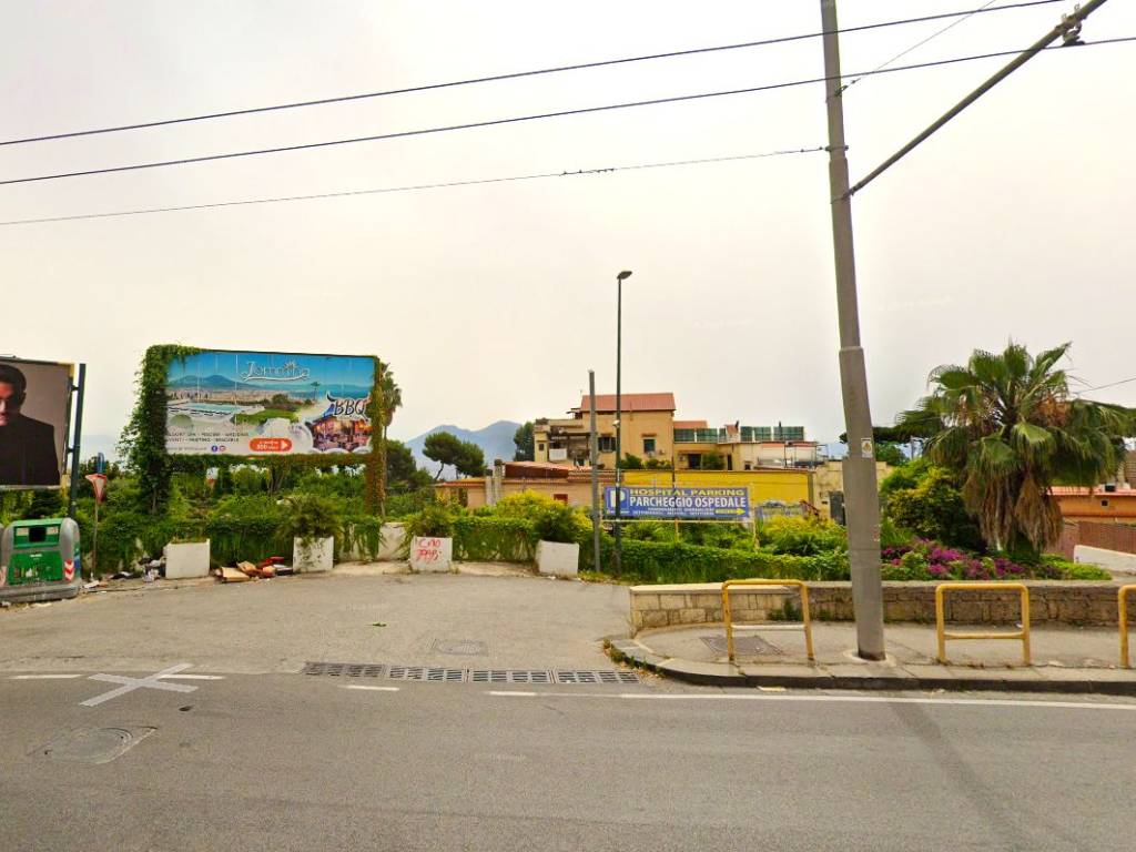 appartamento in affitto a Napoli in zona Capodimonte / Colli Aminei
