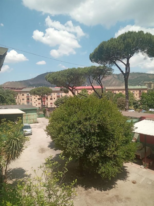 appartamento in affitto a Napoli in zona Soccavo