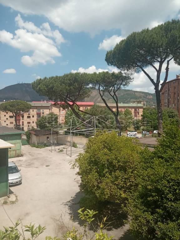 appartamento in affitto a Napoli in zona Soccavo