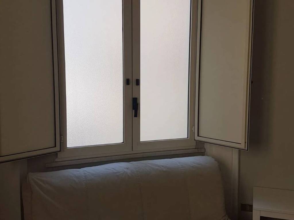 monolocale in affitto a Napoli in zona Chiaia