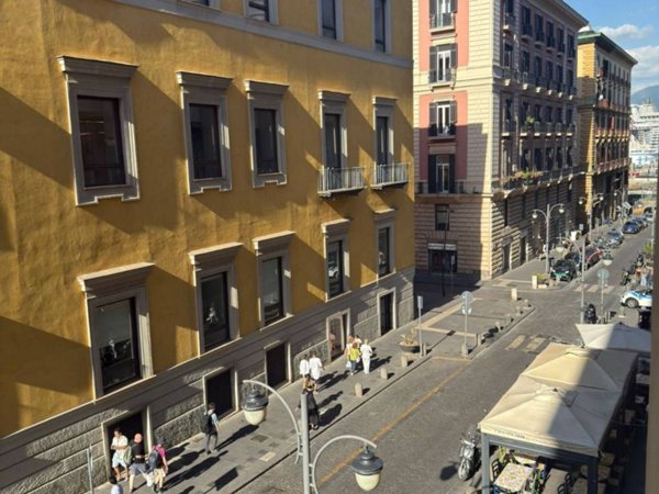 ufficio in affitto a Napoli
