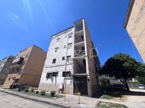 appartamento in affitto a Napoli in zona Barra