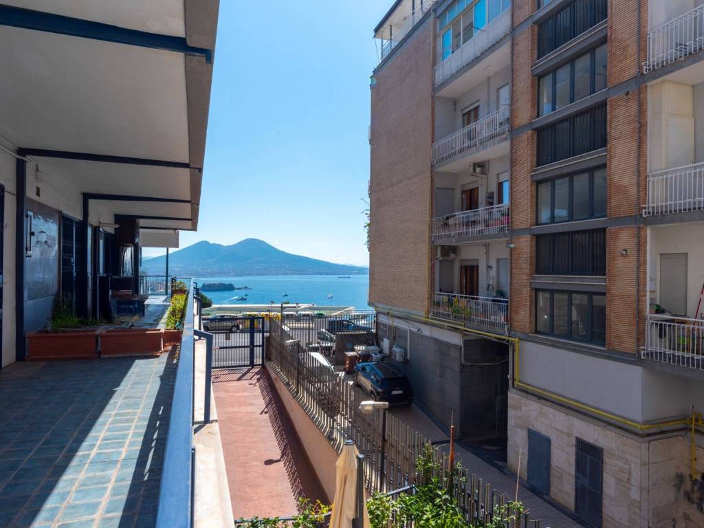 appartamento in affitto a Napoli in zona Posillipo