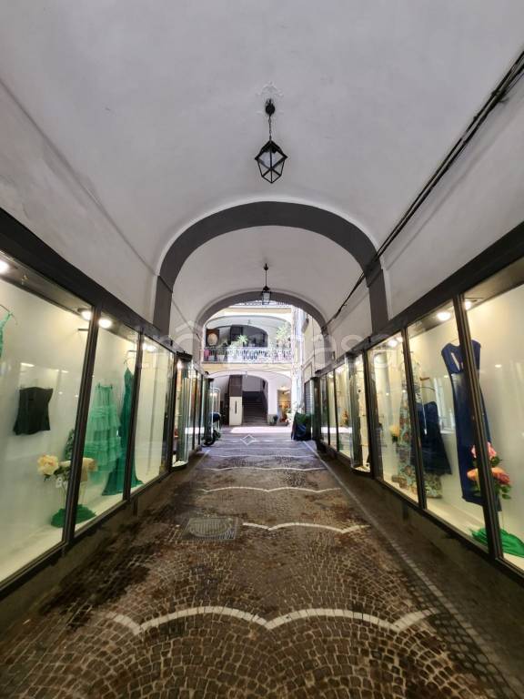 appartamento in affitto a Napoli in zona San Ferdinando