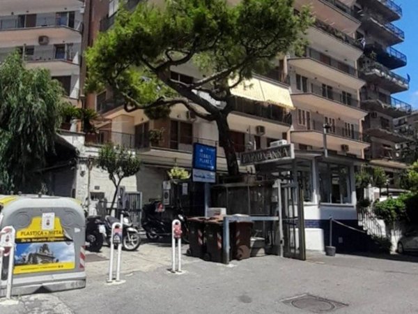 appartamento in affitto a Napoli in zona Camaldoli