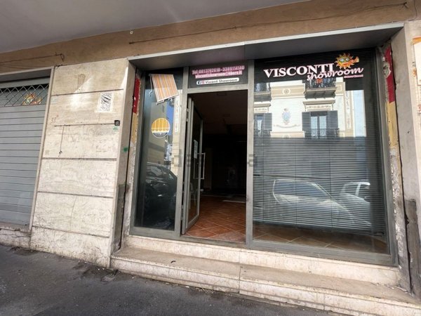 locale commerciale in affitto a Napoli in zona Soccavo