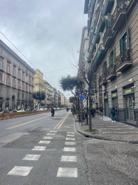 negozio in affitto a Napoli in zona Pendino / San Giuseppe
