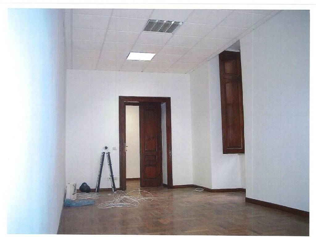 ufficio in affitto a Napoli