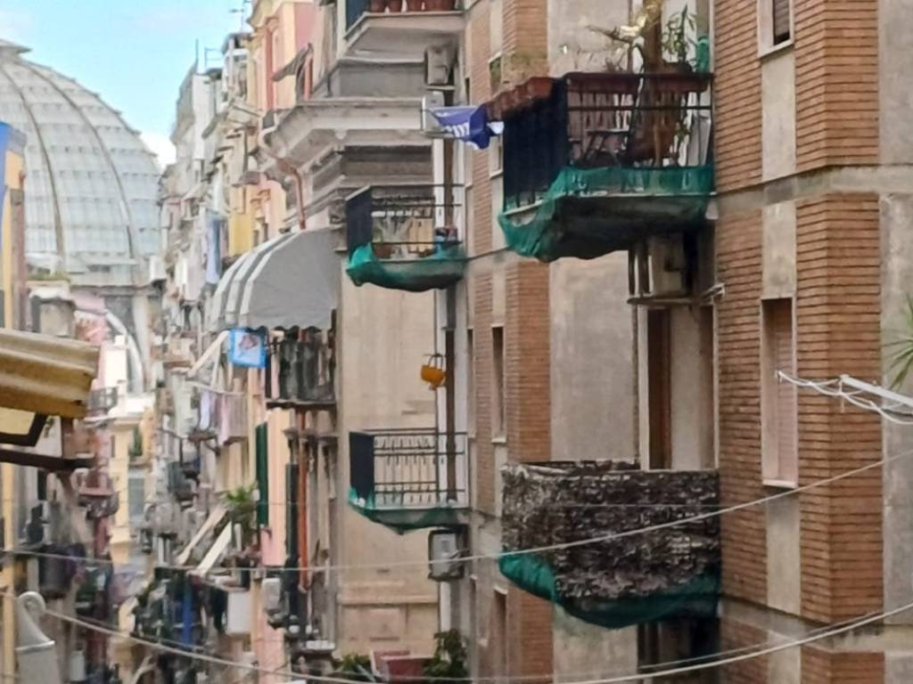 appartamento in affitto a Napoli in zona Chiaia