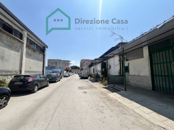 casa indipendente in affitto a Napoli in zona Secondigliano