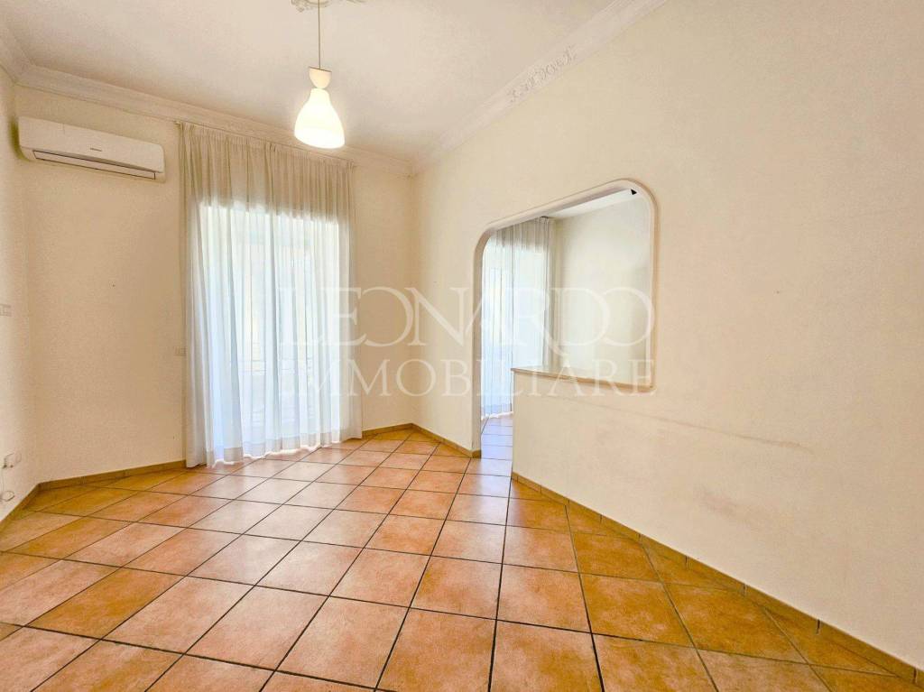 ufficio in affitto a Napoli in zona Pendino / San Giuseppe