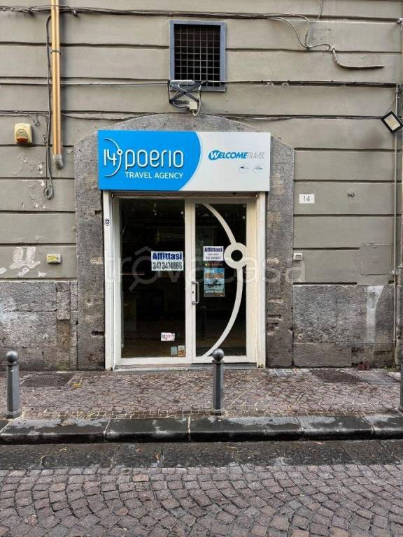 appartamento in affitto a Napoli in zona Chiaia