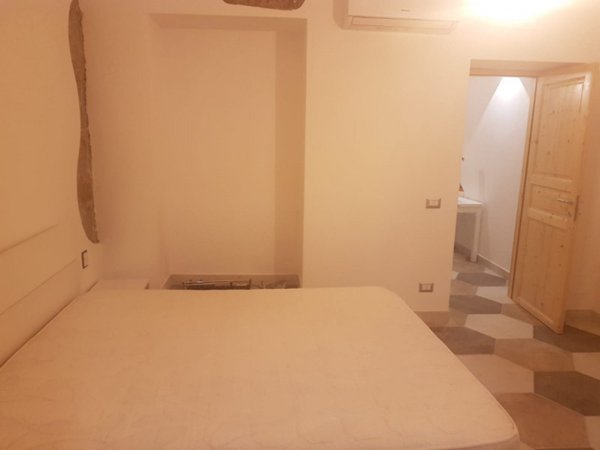 appartamento in affitto a Napoli in zona Stella