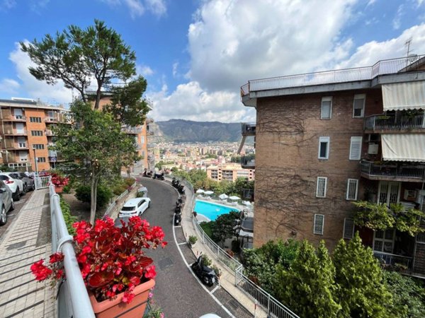 appartamento in affitto a Napoli in zona Soccavo