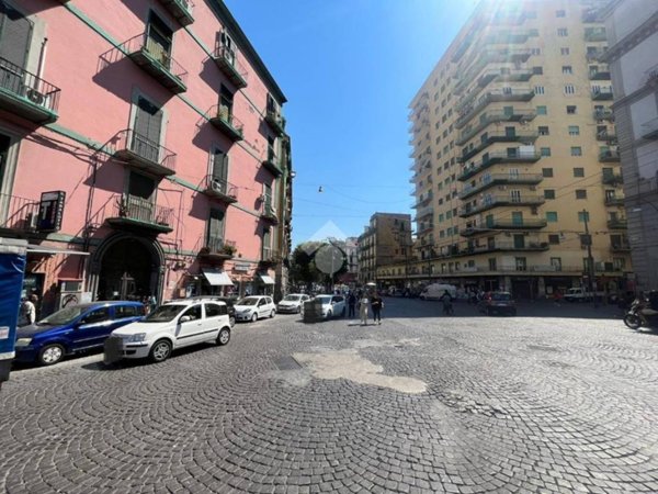 ufficio in affitto a Napoli in zona Stella