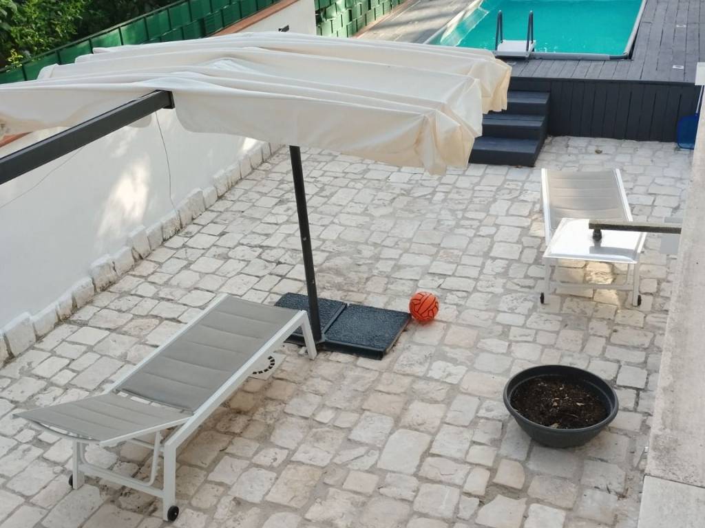 casa indipendente in affitto a Napoli in zona Posillipo