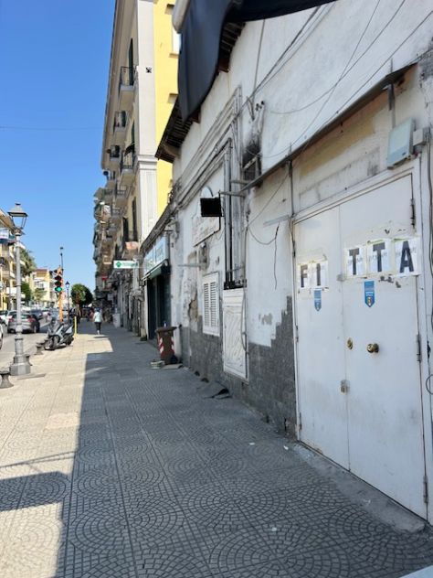 locale commerciale in affitto a Napoli in zona Chiaiano