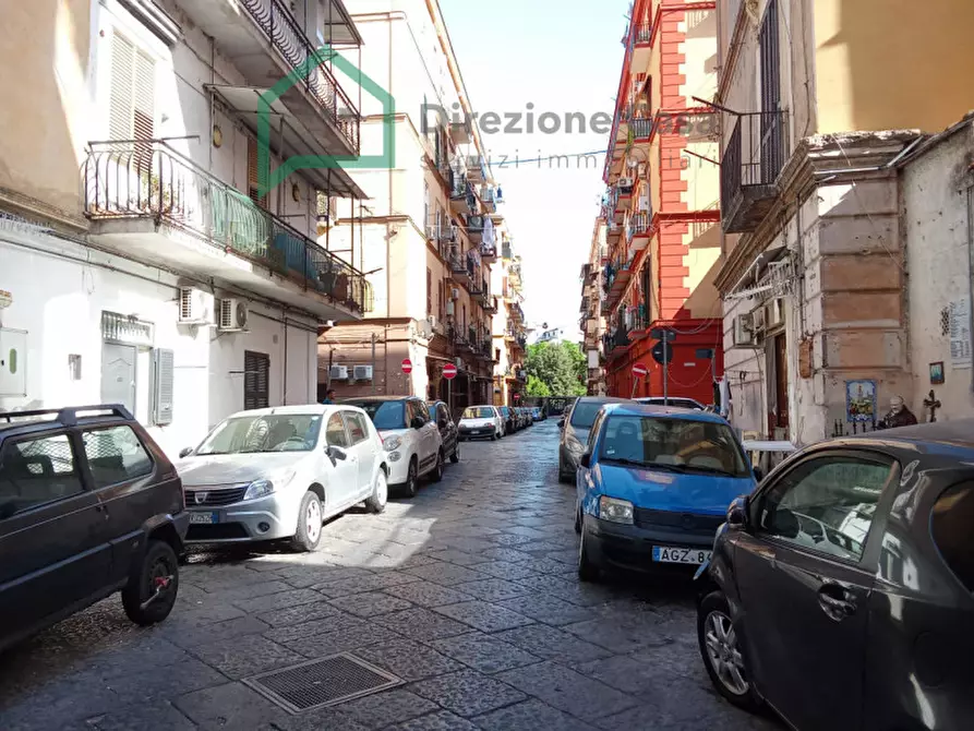 monolocale in affitto a Napoli in zona San Lorenzo