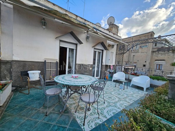 appartamento in affitto a Napoli in zona San Ferdinando
