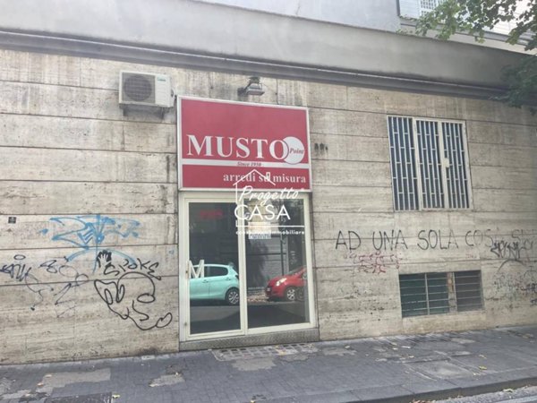 monolocale in affitto a Napoli in zona Vomero