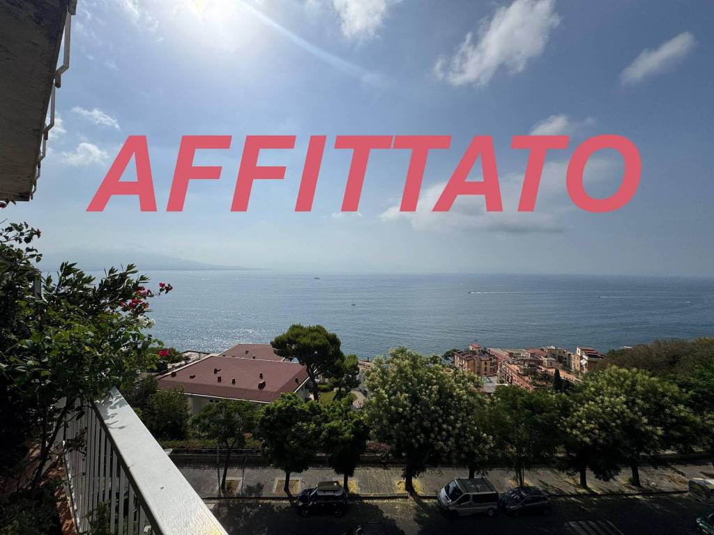 appartamento in affitto a Napoli in zona Posillipo