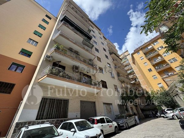 appartamento in affitto a Napoli in zona Arenella