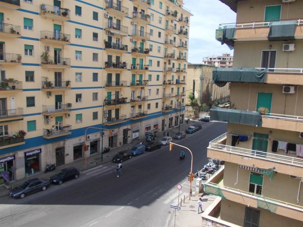 ufficio in affitto a Napoli in zona Fuorigrotta