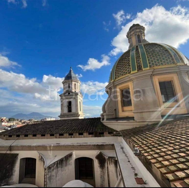 appartamento in affitto a Napoli in zona Stella
