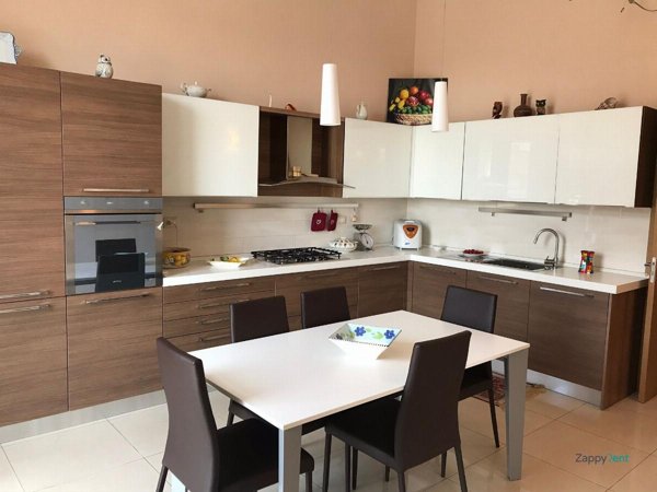 appartamento in affitto a Napoli in zona San Lorenzo