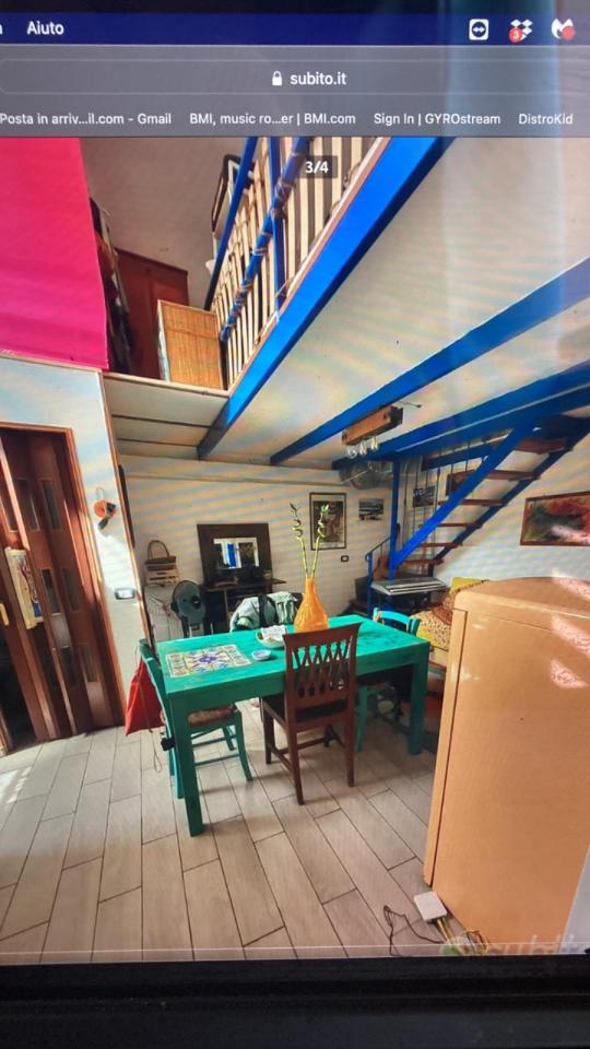 appartamento in affitto a Napoli in zona Stella