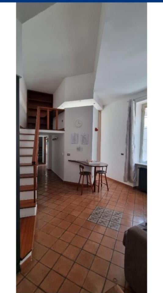 appartamento in affitto a Napoli in zona Stella