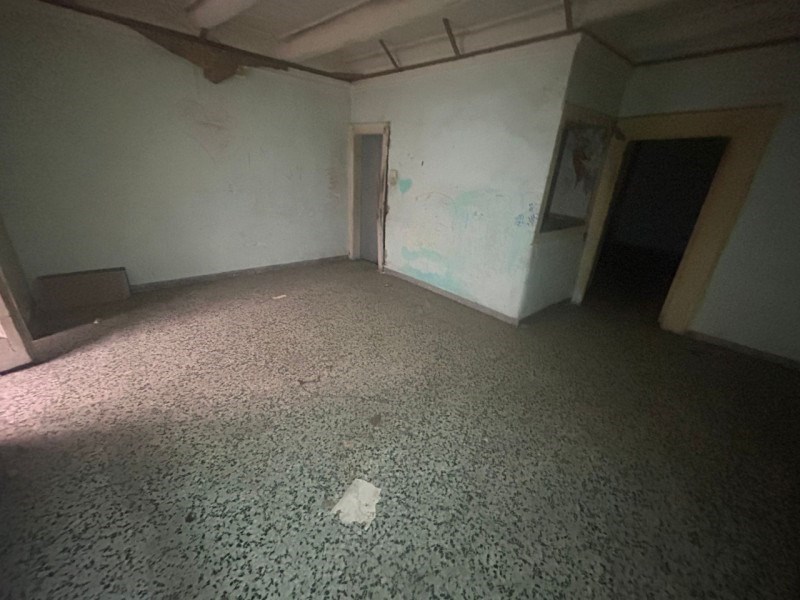 negozio in affitto a Napoli