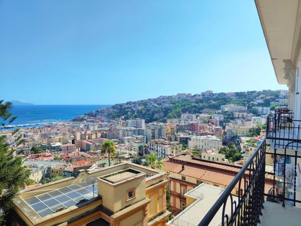 appartamento in affitto a Napoli in zona Vomero