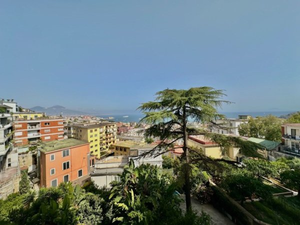 appartamento in affitto a Napoli in zona Arenella