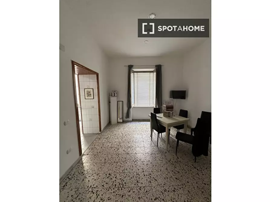 appartamento in affitto a Napoli in zona Avvocata