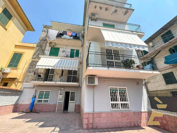 appartamento in affitto a Napoli in zona Piscinola